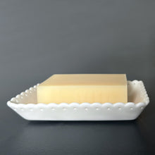 Load image into Gallery viewer, East of India Wobbly Scallop Soap Dish - 2 designs
