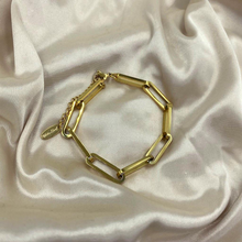 Load image into Gallery viewer, Long Links Bracelet Gold
