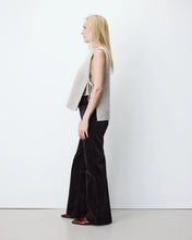 Load image into Gallery viewer, Grace &amp; Mila Argan Sleeveless Sweater
