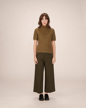 Load image into Gallery viewer, Grace &amp; Mila Twill Cropped Trousers - Khaki
