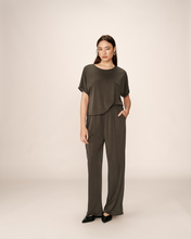 Load image into Gallery viewer, Grace &amp; Mila Parma T-Shirt - 2 Colours
