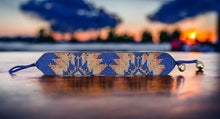 Load image into Gallery viewer, Royal Blue &amp; Peach Lotus Leaf Beaded Bracelet
