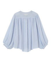 Load image into Gallery viewer, Grace &amp; Mila Poesie Blouse
