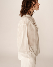 Load image into Gallery viewer, Grace &amp; Mila Persia Blouse

