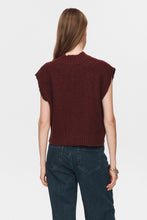 Load image into Gallery viewer, NÜMPH Caly Knitted Vest
