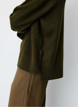 Load image into Gallery viewer, Grace &amp; Mila Salvador Sweater
