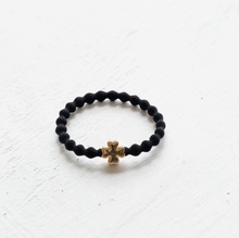 Load image into Gallery viewer, Charm Hairband / Bracelet - Clover
