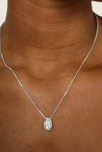 Load image into Gallery viewer, Tutti Stone Necklace - Silver &amp; Gold
