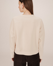 Load image into Gallery viewer, Grace &amp; Mila Ciao Amore Sweatshirts - 2 Colours
