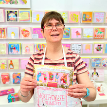 Load image into Gallery viewer, Arthouse Unlimited Hugging Animals Chocolate
