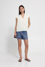Load image into Gallery viewer, ICHI Dotse Sleeveless Blouse
