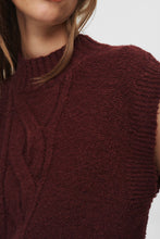 Load image into Gallery viewer, NÜMPH Caly Knitted Vest
