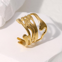 Load image into Gallery viewer, Twisted Multi Band Ring - Silver / Gold
