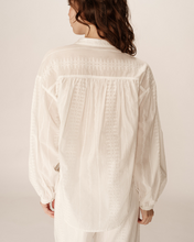 Load image into Gallery viewer, Grace &amp; Mila Persia Blouse
