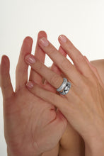 Load image into Gallery viewer, Tutti Wave Ring - Silver &amp; Gold
