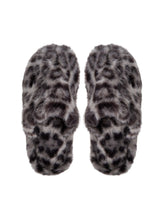 Load image into Gallery viewer, Black Colour Blaze Slippers - 2 colours
