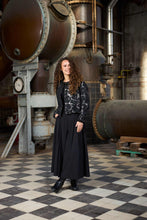 Load image into Gallery viewer, Black Colour Dk Davina Culottes
