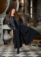 Load image into Gallery viewer, Black Colour Dk Davina Culottes
