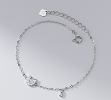 Load image into Gallery viewer, Mini Horseshoe Bracelet - Gold / Silver

