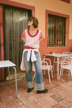Load image into Gallery viewer, Culture Crona Knitted Vest - 2 colours
