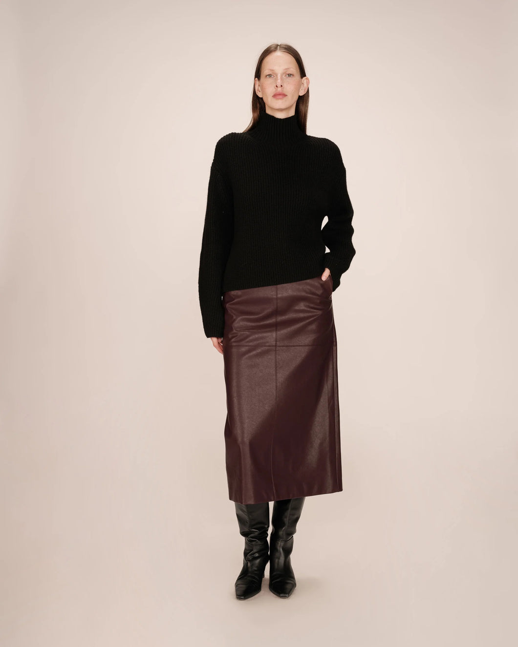 Grace & Mila Sirene Faux Leather Skirt - Bordeaux