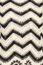 Load image into Gallery viewer, B Young Oesra Sleeveless Top
