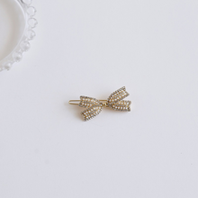 Load image into Gallery viewer, Bow Hair Slide
