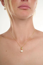 Load image into Gallery viewer, Tutti Freshwater Pearl Necklace - Gold
