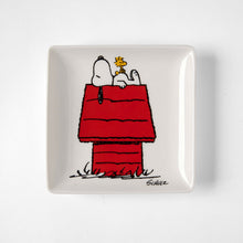Load image into Gallery viewer, Snoopy House Ceramic Trinket Tray
