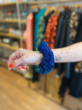 Load image into Gallery viewer, Black Colour DK Sanni Big Glitter Scrunchie
