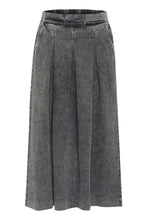 Load image into Gallery viewer, Culture Carlina Denim Skirt
