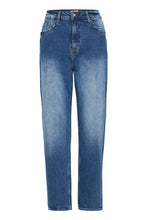 Load image into Gallery viewer, B Young Loetta Jeans - Mid Blue
