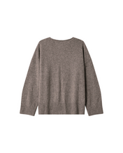 Load image into Gallery viewer, Grace &amp; Mila Salvador Jumper - 2 Colours
