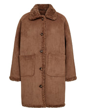 Load image into Gallery viewer, NÜMPH Minda Reversible Jacket
