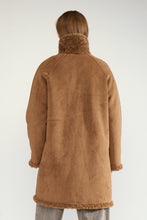 Load image into Gallery viewer, NÜMPH Minda Reversible Jacket

