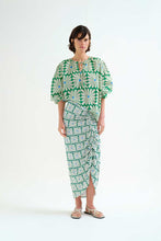 Load image into Gallery viewer, Compañía Fantástica Olive Flower Green Top
