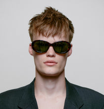 Load image into Gallery viewer, A. KJAERBEDE Amna Sunglasses - 2 Colours
