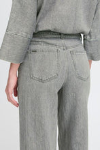 Load image into Gallery viewer, B Young Kimu Belt jeans - Grey
