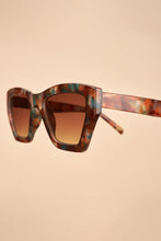 Load image into Gallery viewer, Powder Arwen Ltd Edition Sunglasses Ocean Tortoiseshell

