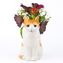 Load image into Gallery viewer, Quail Cat Vase - Squash
