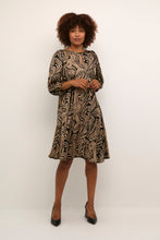 Load image into Gallery viewer, Culture Vilma Dress
