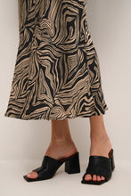 Load image into Gallery viewer, Culture Vilma Skirt

