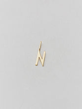Load image into Gallery viewer, Design Letters 10mm Archetype Personalised Gold Letter Charms
