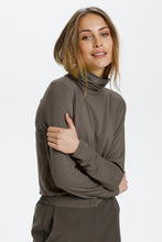 Load image into Gallery viewer, Brown long sleeve rollneck
