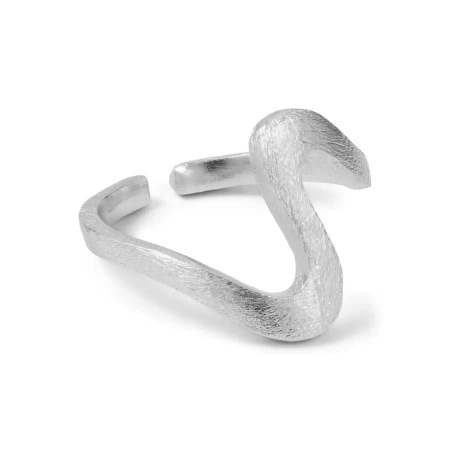 Pure by Nat Adjustable Wave Ring