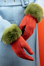 Load image into Gallery viewer, Powder Bettina Faux Suede/Fur Gloves
