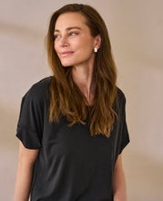 Load image into Gallery viewer, Culture Kajsa t-shirt - 3 colours
