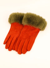 Load image into Gallery viewer, Powder Bettina Faux Suede/Fur Gloves
