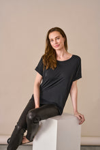 Load image into Gallery viewer, Culture Kajsa t-shirt - 3 colours
